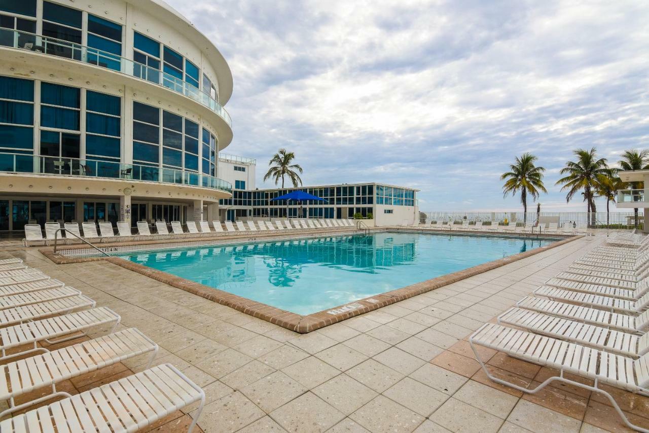 Castle Beach Suites By Vacation Media Miami Beach Eksteriør bilde