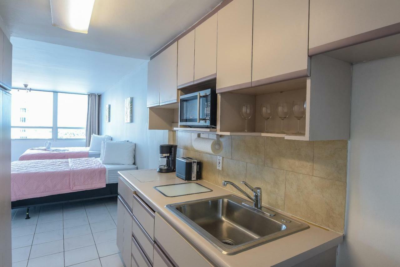 Castle Beach Suites By Vacation Media Miami Beach Eksteriør bilde
