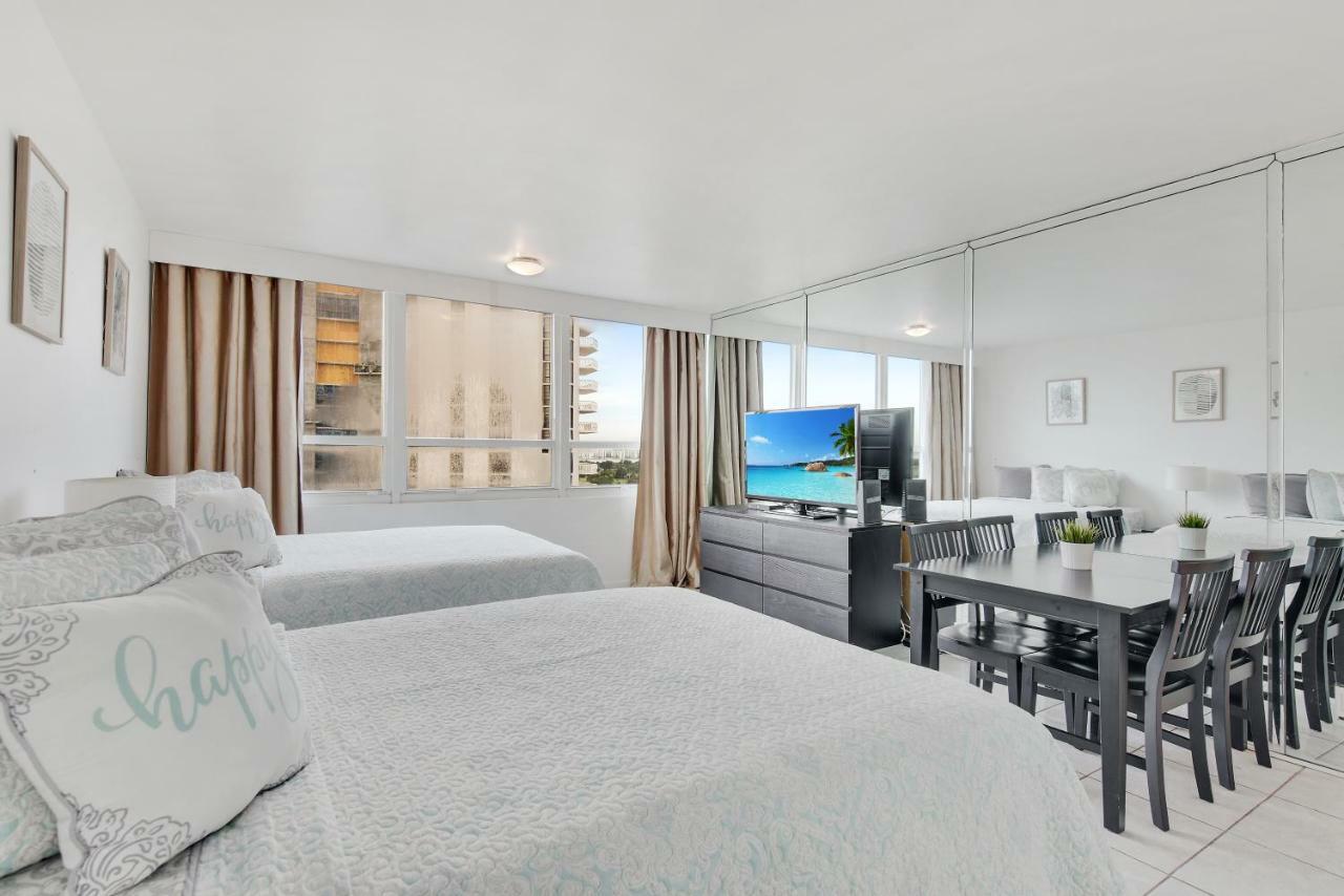 Castle Beach Suites By Vacation Media Miami Beach Eksteriør bilde